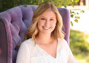 Mia_bio_photo-2