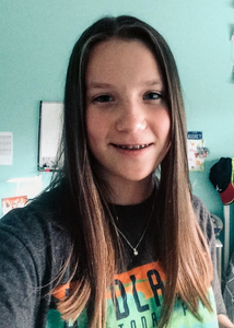 Audrey_crose