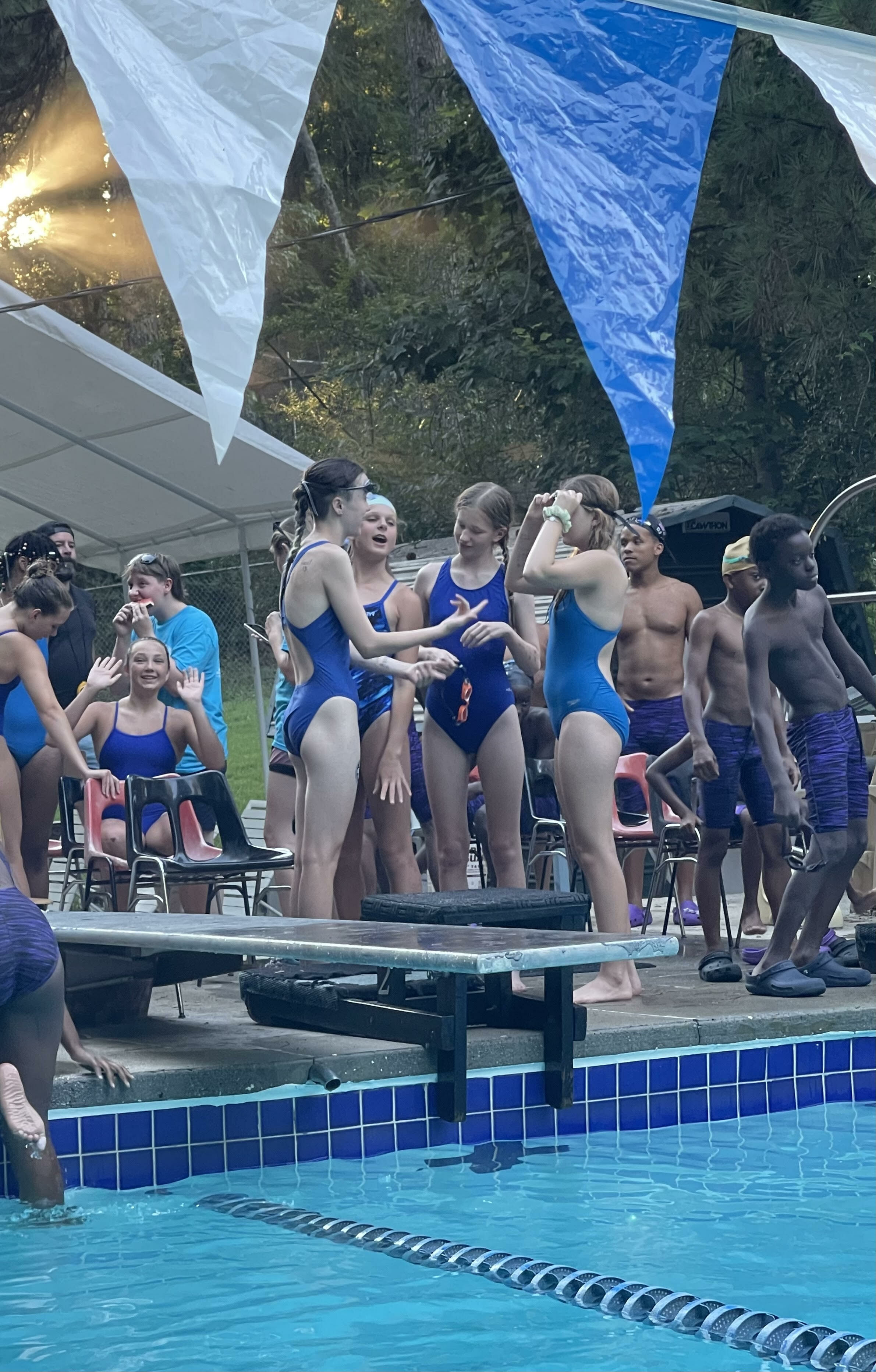 Relay girls