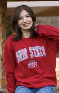 Hannah_weinraub_headshot_edit