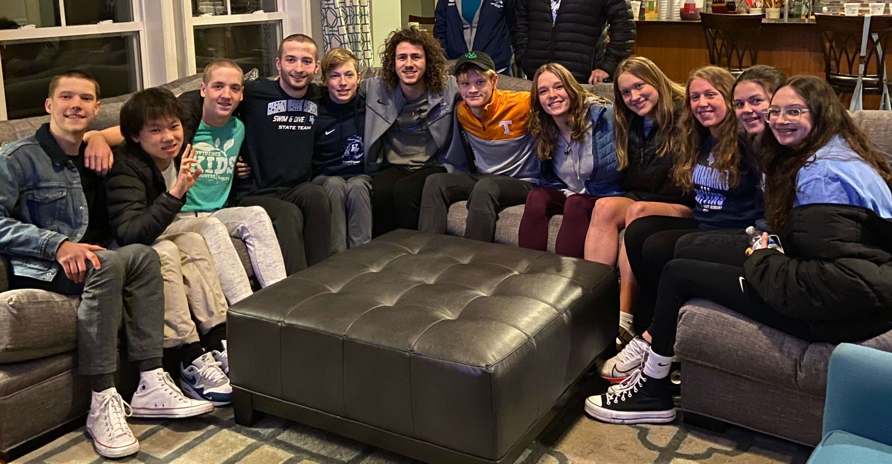 Home - HARDIN VALLEY ACADEMY AQUATICS