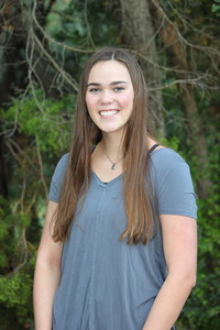 Sydney_clements_headshot