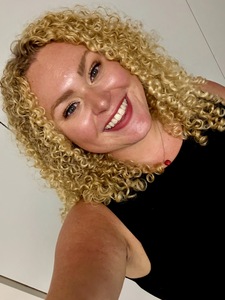 Facetune_13-09-2025-21-18-56_vsco