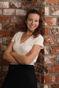 Dreyfuss_alexandra_71995_126_jh_ret