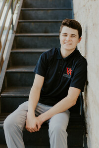 Austin_vr_swimming_photo