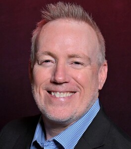 Head_shot_jonathan_tate