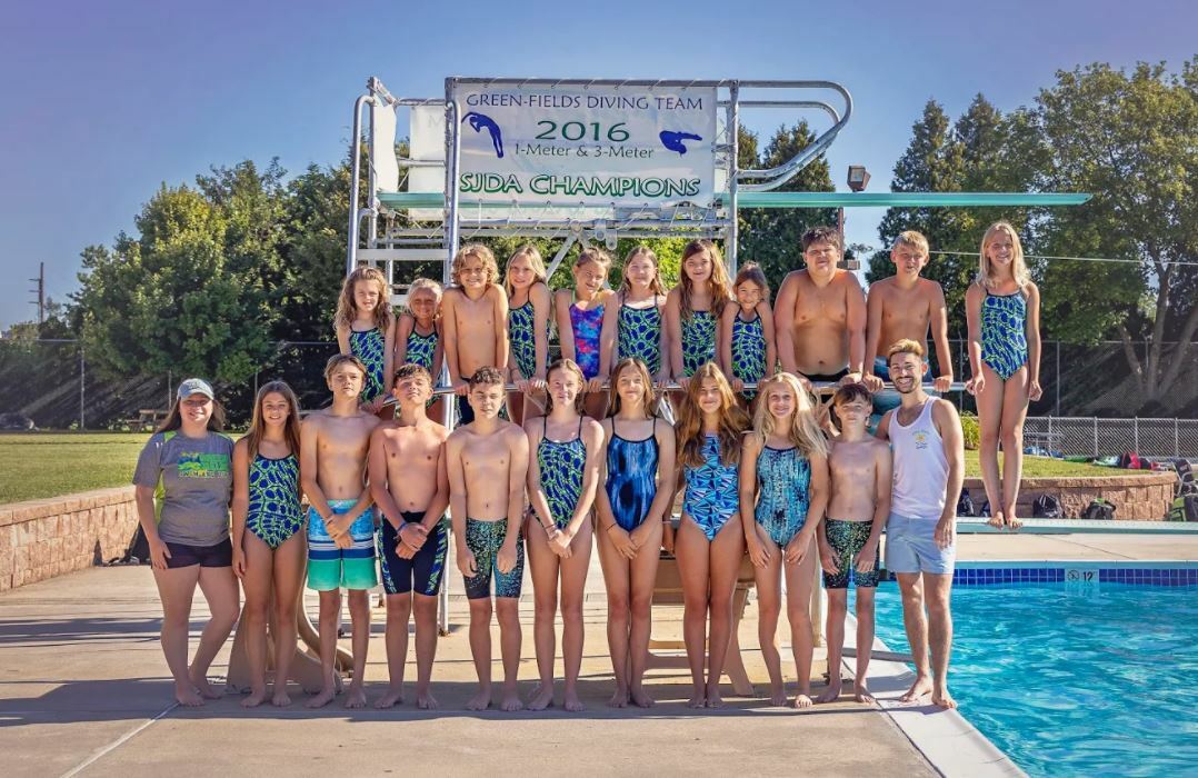 Home GreenFields Swim & Dive Team