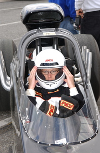 Pat_close_up_drag_racing