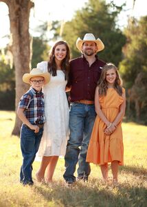 Family-5059a